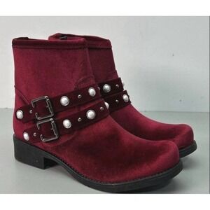 George T Love Burgundy Velvet Studded Moto Ankle Boots Side Zip EUC EU 37, 6